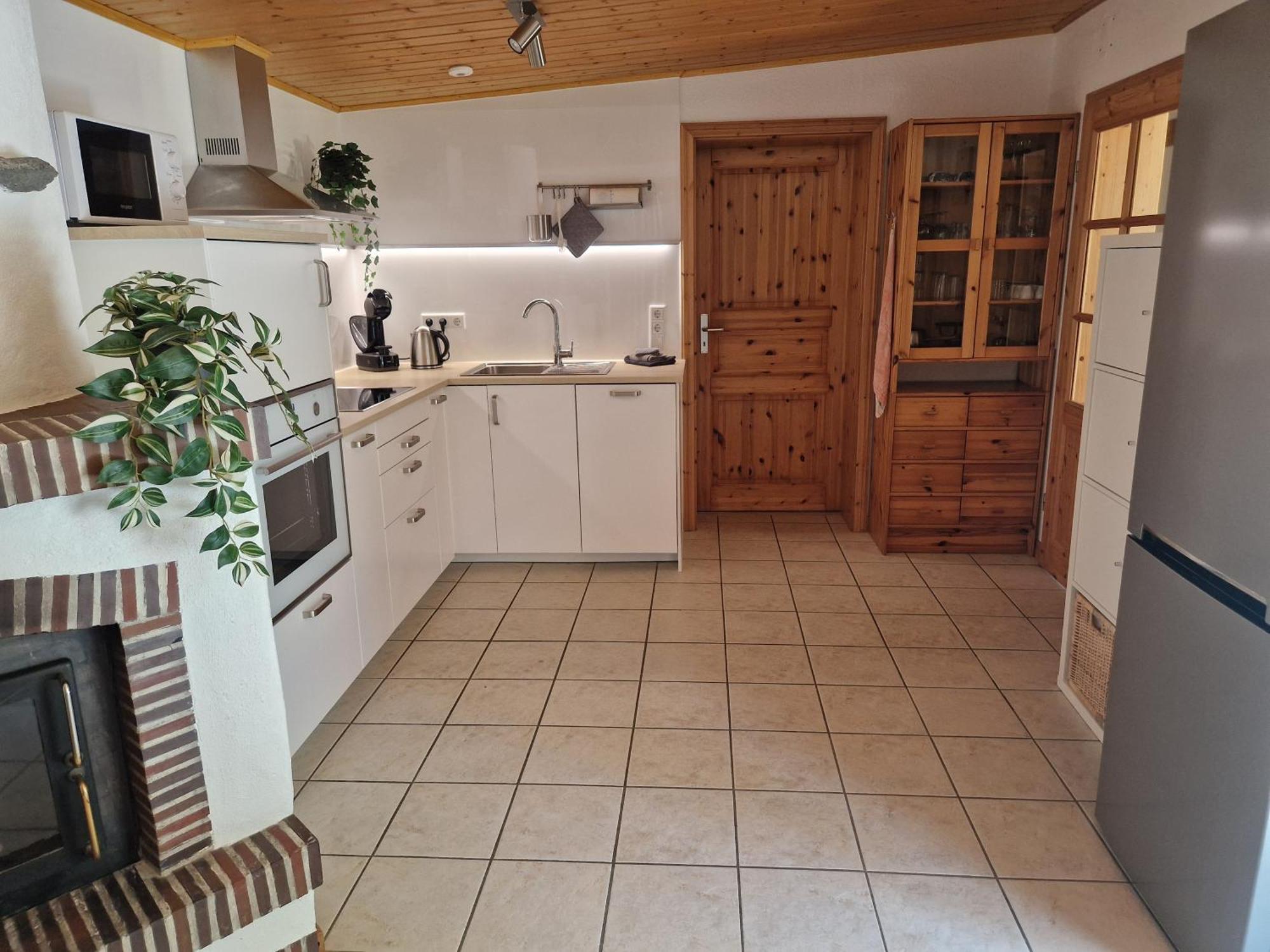 Ferienhaus Berghausen Am Hennesee Meschede Esterno foto
